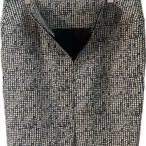 Le Chateau Women’s Checkered Pencil Skirt Size 14 - Picture 4 of 11